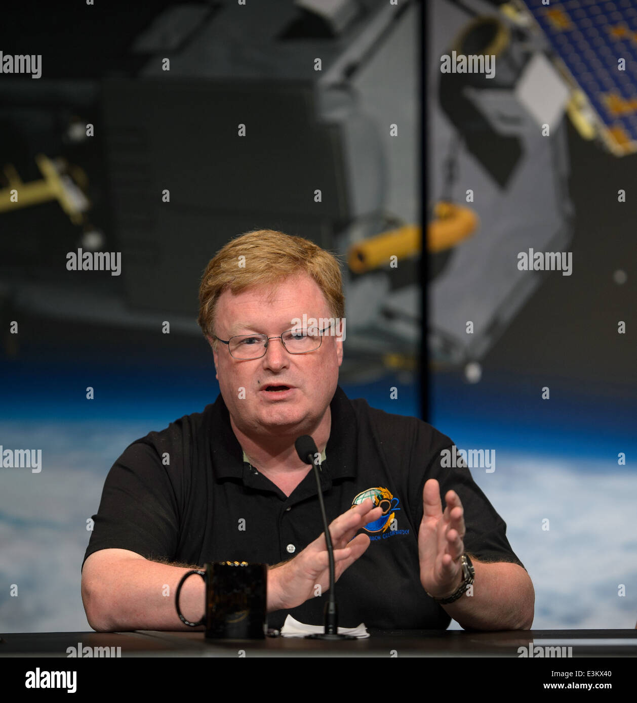 Orbiting Carbon Observatory2 (OCO2) Briefing Stock Photo Alamy