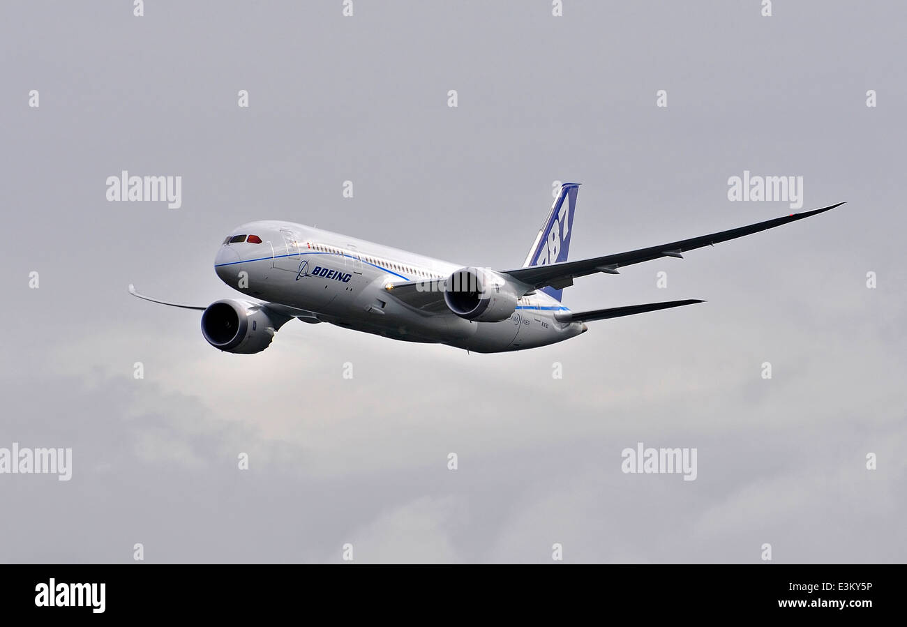 Boeing 787 Dreamliner Fairford International Airshow Stock Photo