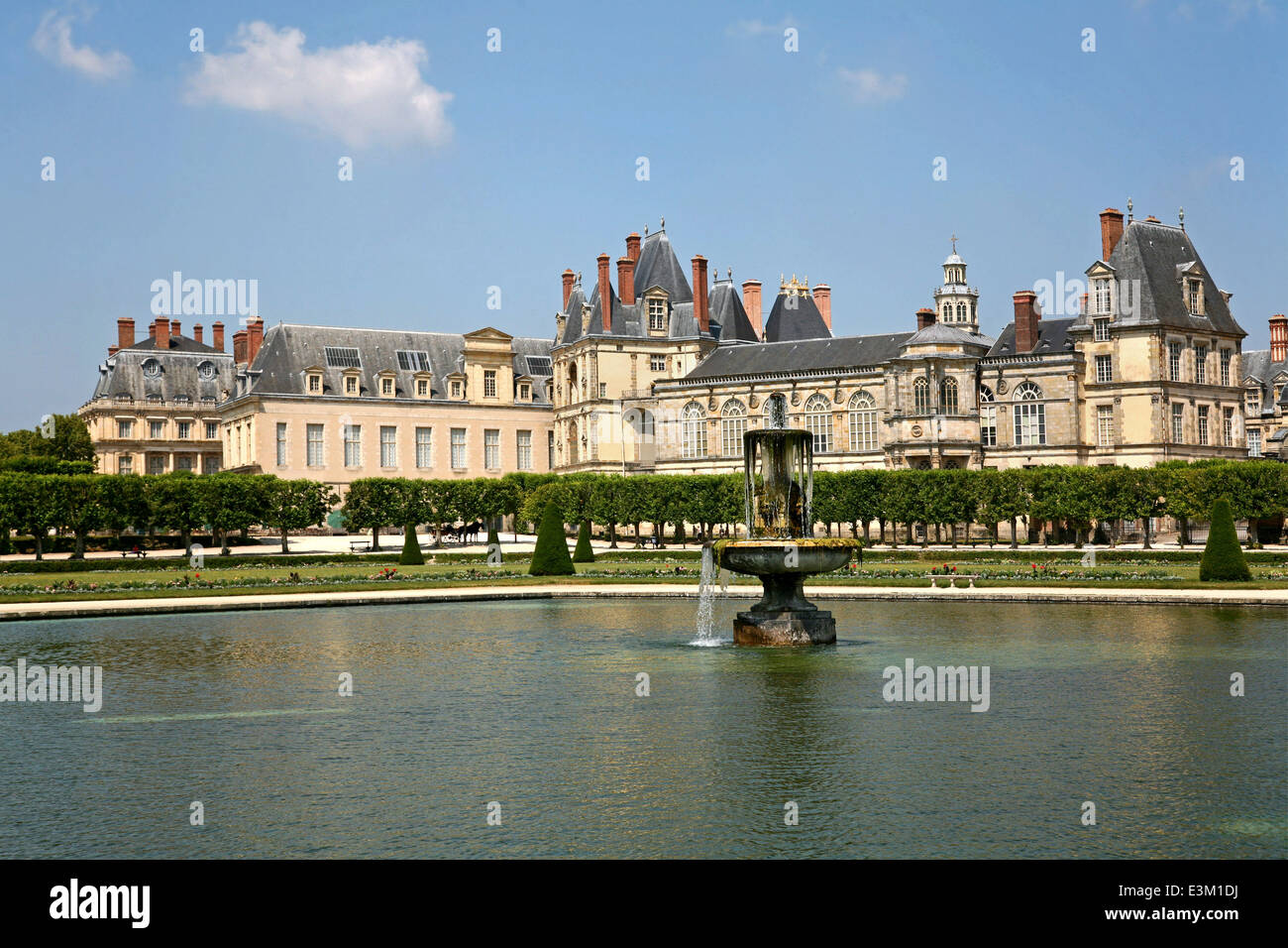Chateau de Fontainebleau palace fountain Stock Photo