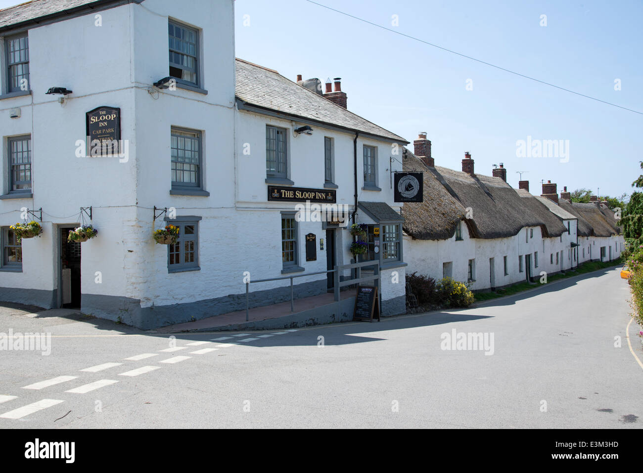 Bantham village the Sloop Inn near Kingsbridge Devon England UK part of