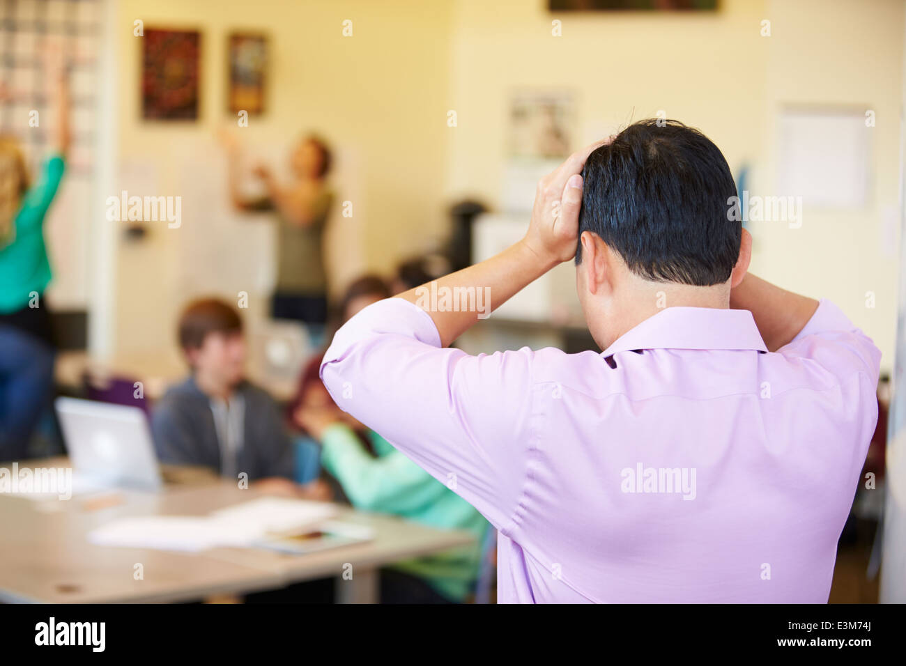 disruptive-students-in-the-classroom