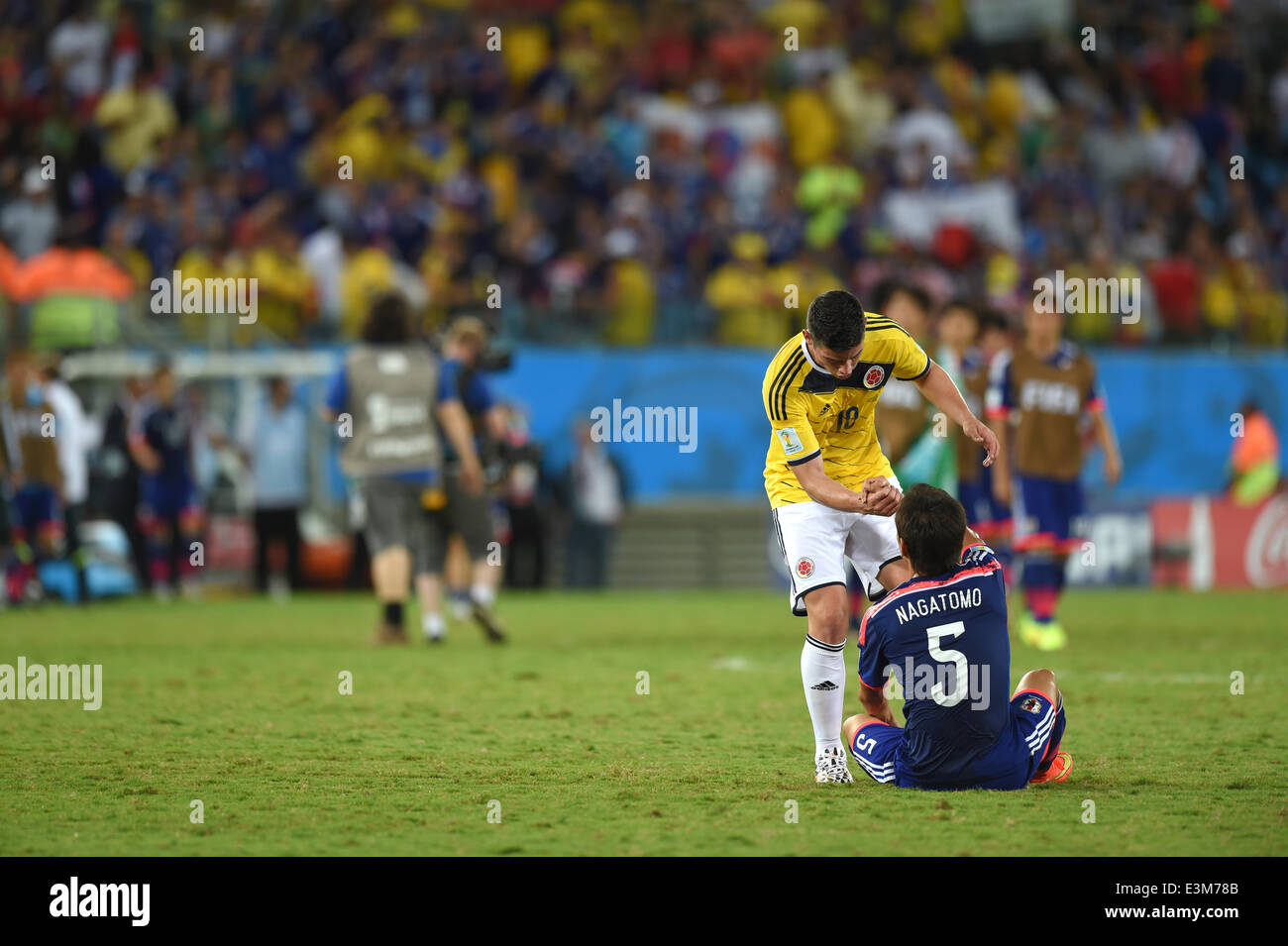 Cuiaba, Brazil. 24th June, 2014. James Rodriguez (COL), Yuto Nagatomo (JPN) Football /Soccer : FIFA World Cup Brazil 2014 Group C match between Japan and Colombia at Arena Pantanal in Cuiaba, Brazil . Credit:  FAR EAST PRESS/AFLO/Alamy Live News Stock Photo