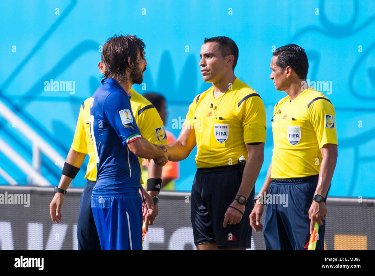 Natal, Brazil. 24th June, 2014. Andrea Pirlo (ITA) Football/Soccer : Andrea Pirlo of Italy shakes hands with referee Marco Rodriguez after the FIFA World Cup Brazil 2014 Group D match between Italy 0-1 Uruguay at Estadio das Dunas in Natal, Brazil . Credit:  Maurizio Borsari/AFLO/Alamy Live News Stock Photo