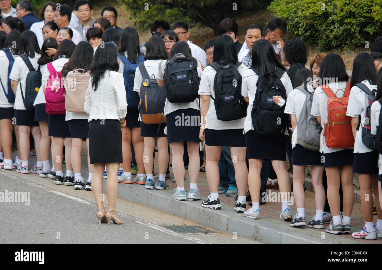 Danwon high school hi-res stock photography and images - Alamy