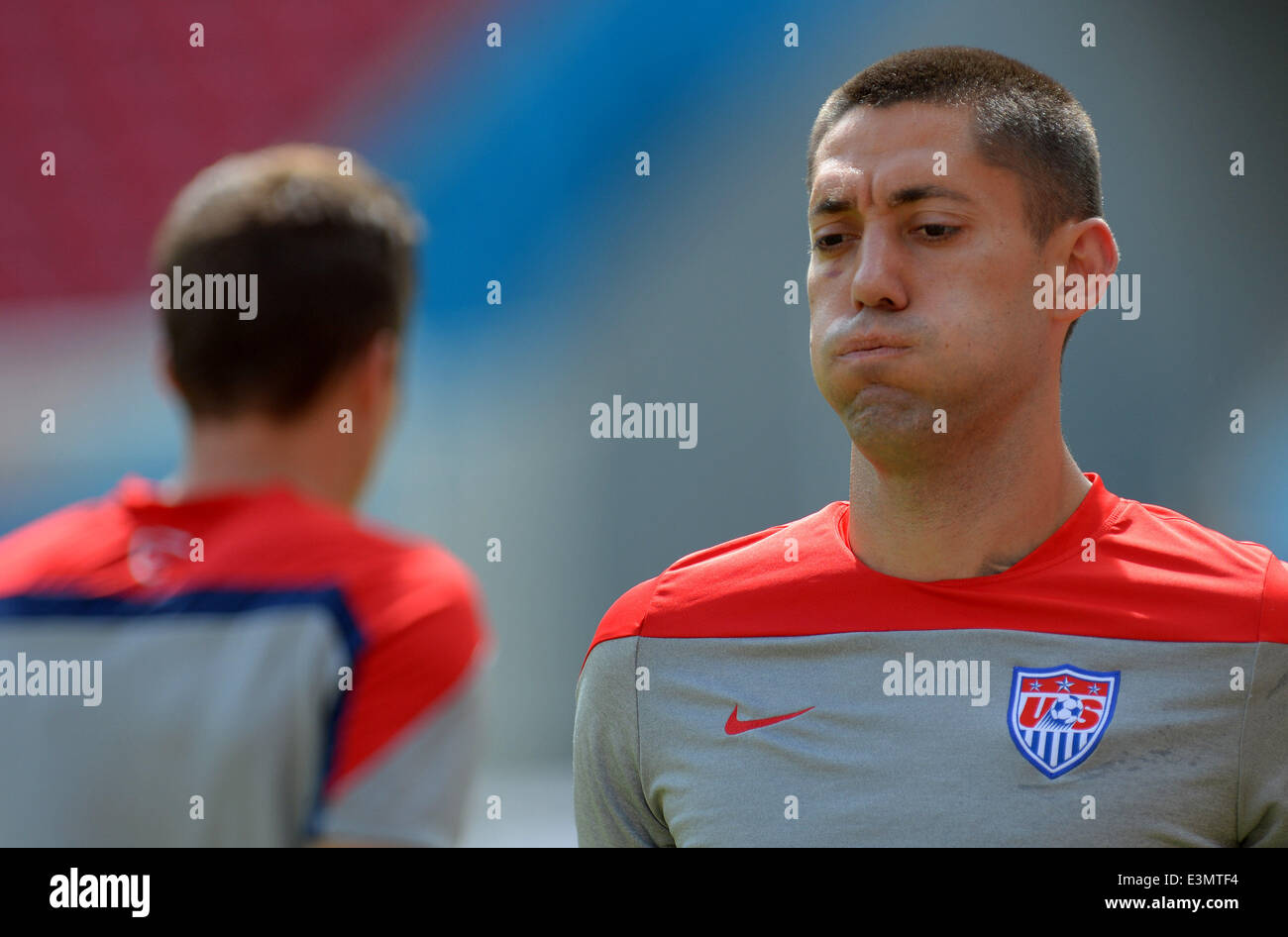 Recife, Brazil. 25th June, 2014. US national soccer player Clint Dempsey during training session of the US national soccer team in the Arena Pernambuco in Recife, Brazil, 25 June 2014. The FIFA World Cup 2014 will take place in Brazil from 12 June to 13 July 2014. Credit:  dpa/Alamy Live News Stock Photo