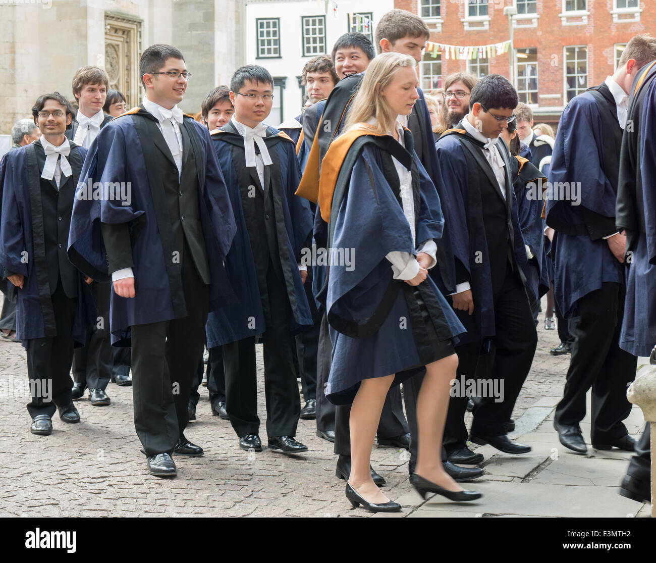 Cambridge, UK. 25th June 2014. Students from Trinity College (Cambridge ...