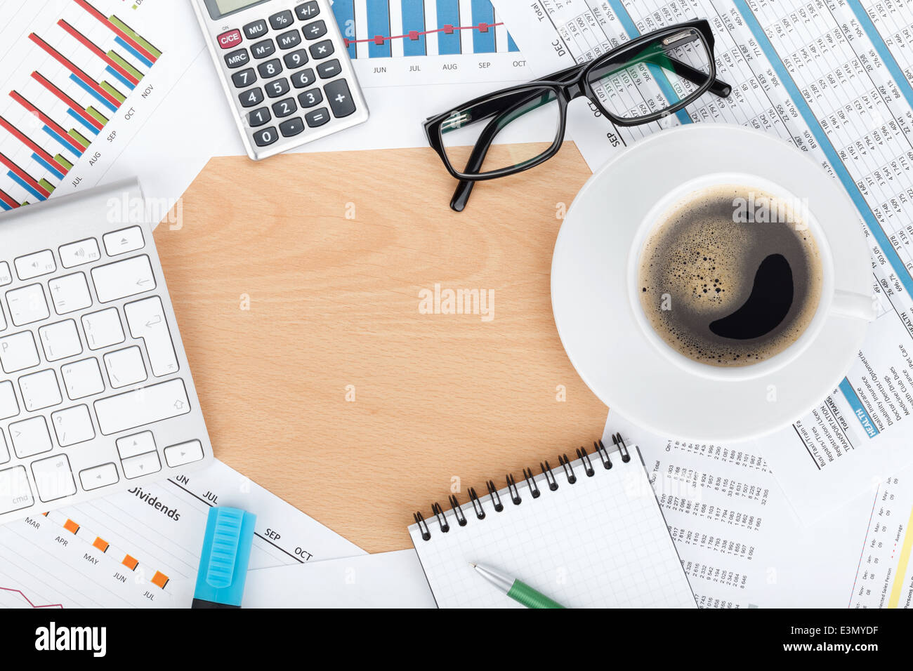Contemporary workplace hi-res stock photography and images - Alamy