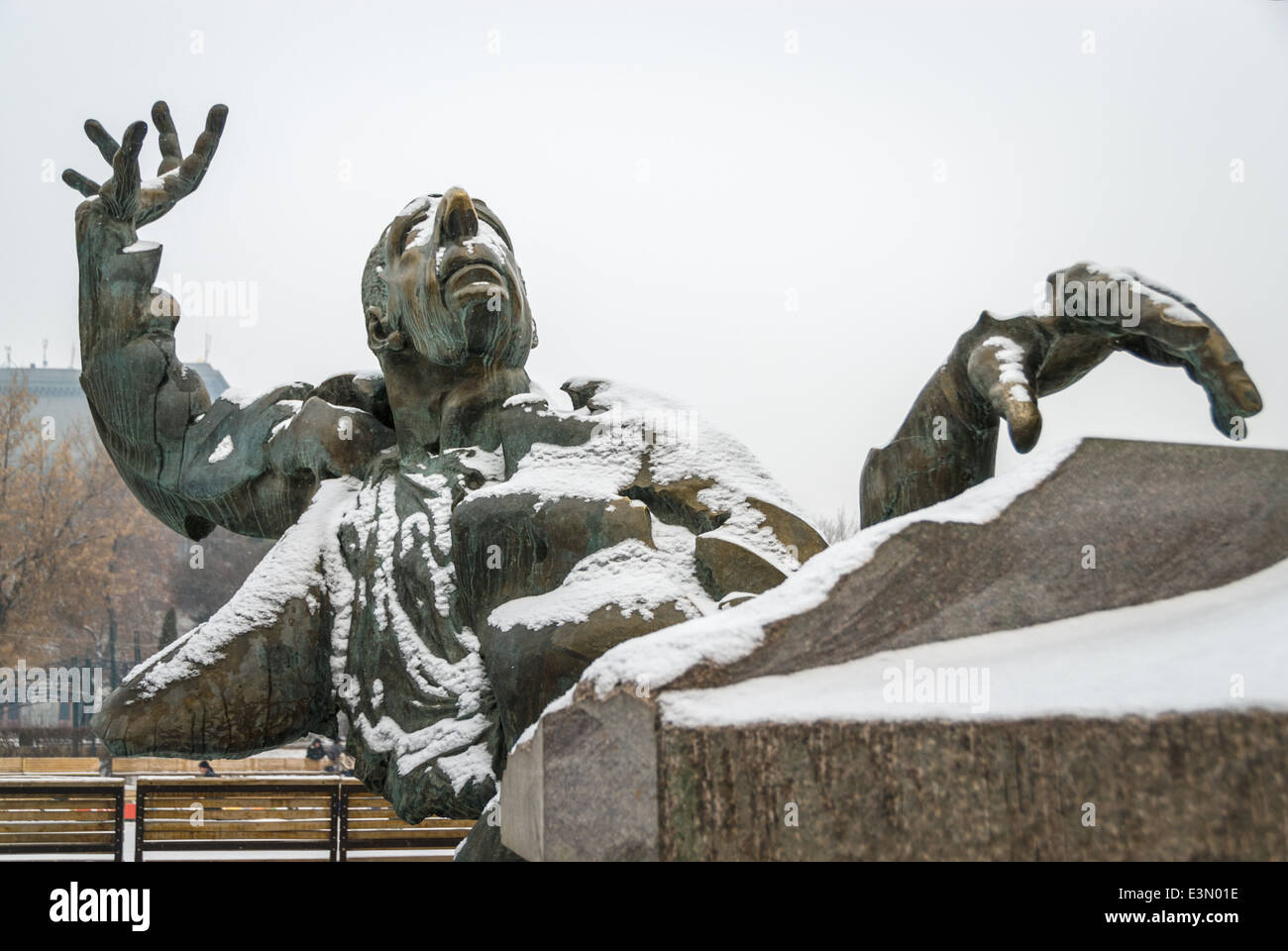 Statue of a pianist in the streets of Yerevan, Armenia Stock Photo