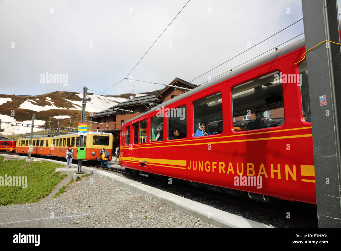 Trains kleine scheidegg hi-res stock photography and images - Alamy