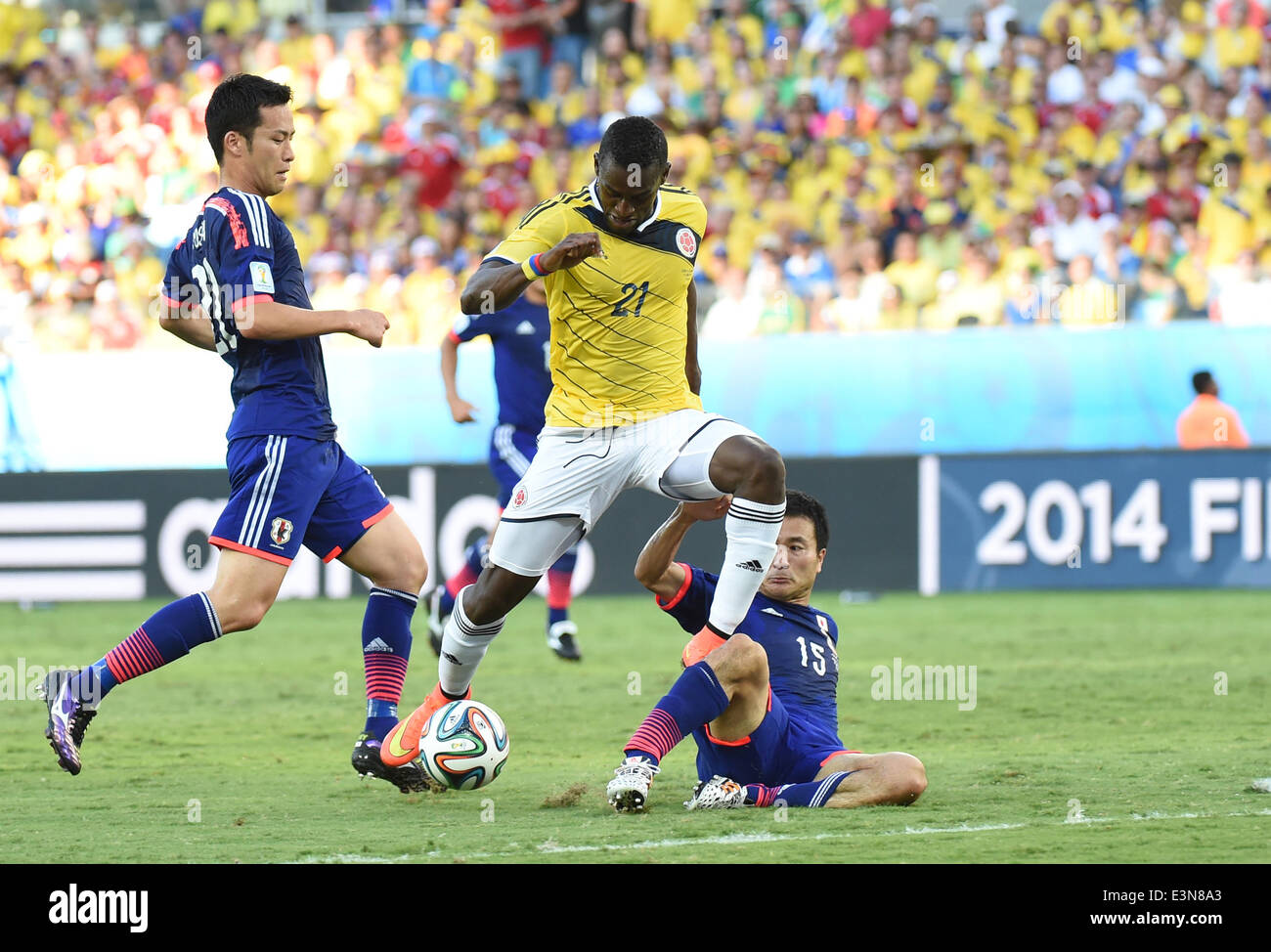 Cuiaba, Brazil. 24th June, 2014. Colombia's Jackson Martinez breaks through during a Group C match between Japan and Colombia of 2014 FIFA World Cup at the Arena Pantanal Stadium in Cuiaba, Brazil, June 24, 2014. © Liu Dawei/Xinhua/Alamy Live News Stock Photo
