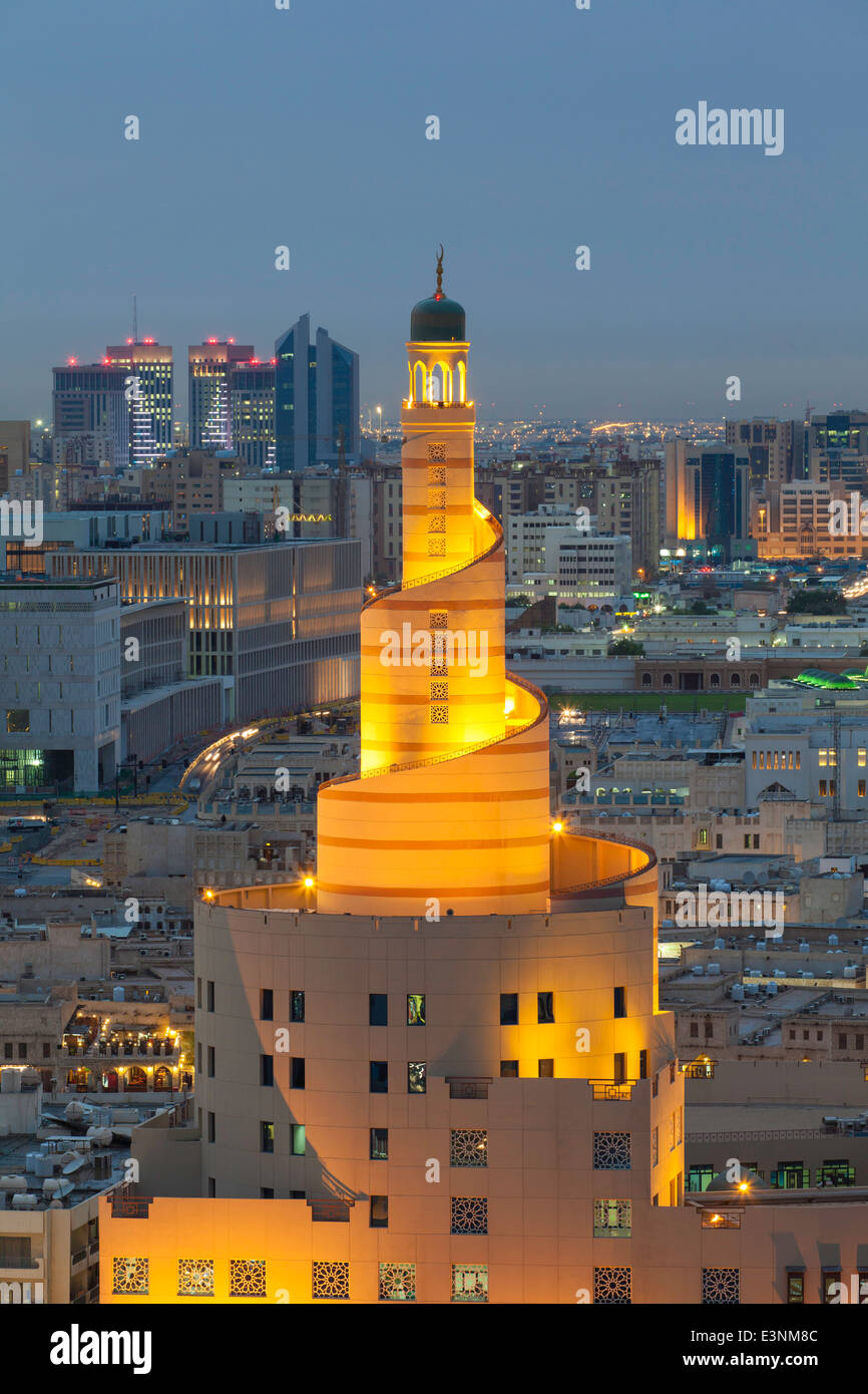 Doha, Qatar, the spiral mosque of the Kassem Darwish Fakhroo Islamic Centre Stock Photo