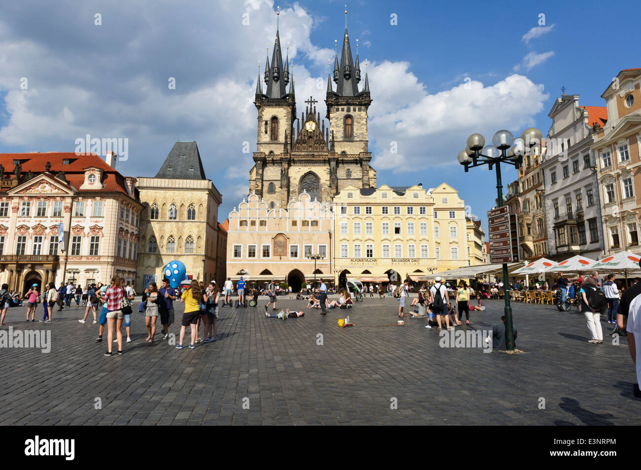 The Old Town Square With The Iconic Gothic Yyn Church With Two Stock Photo Alamy