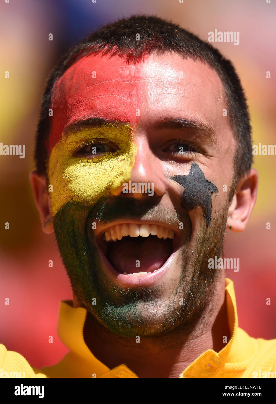 Brasilia, Brazil. 26th June, 2014. A supporter of Ghana cheers prior to the FIFA World Cup 2014 group G preliminary round match between Portugal and Ghana at the Estadio National Stadium in Brasilia, Brazil, on 26 June 2014 Credit: © dpa picture alliance/Alamy Live News  Stock Photo