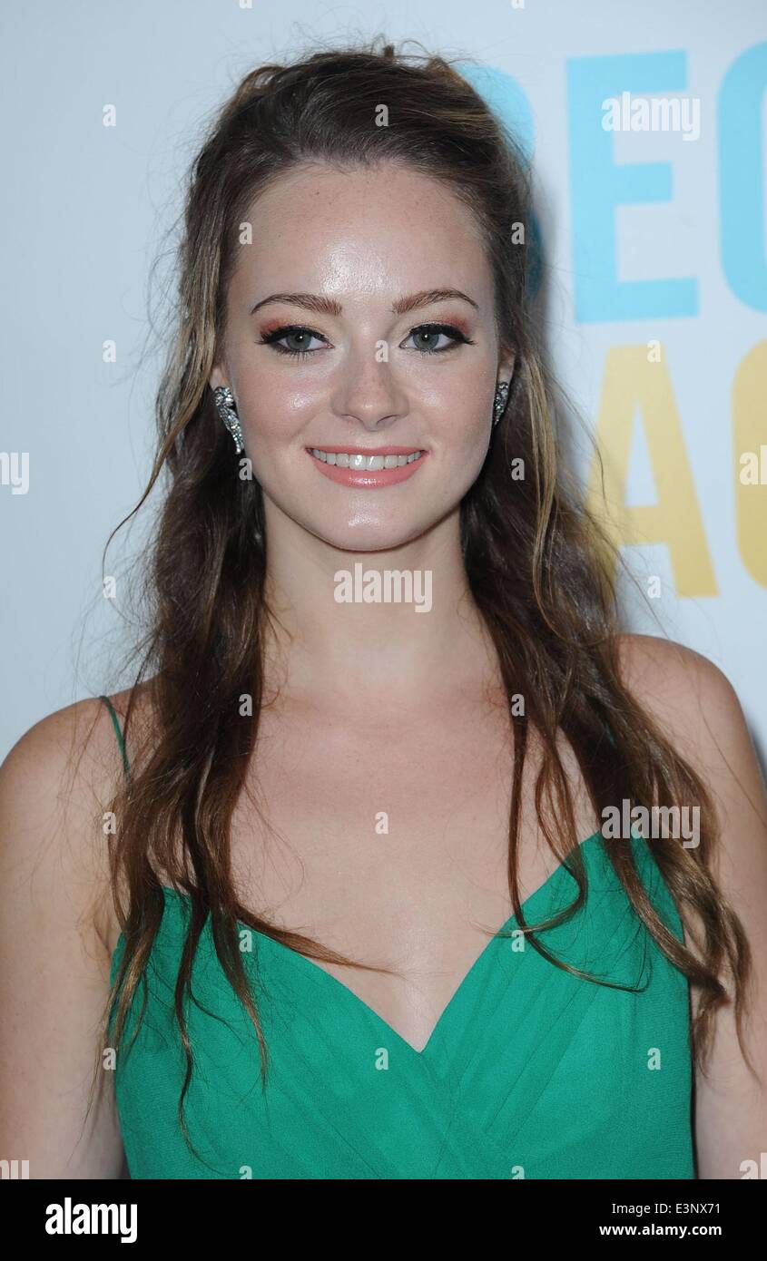 New York, NY, USA. 25th June, 2014. Shannon Maree Walsh at arrivals for BEGIN AGAIN Premiere, The School of Visual Arts (SVA) Theatre, New York, NY June 25, 2014. © Kristin Callahan/Everett Collection/Alamy Live News Stock Photo