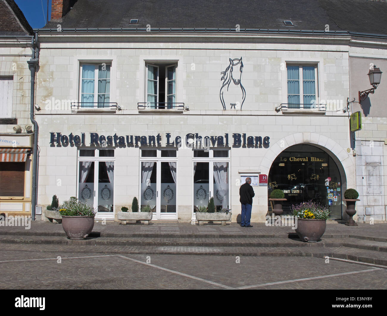 Cheval blanc restaurant hi-res stock photography and images - Alamy