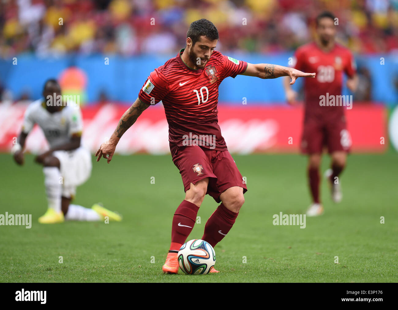 Brasilia, Brazil. 26th June, 2014. Vieirinha of Portugal in action during the FIFA World Cup 2014 group G preliminary round match between Portugal and Ghana at the Estadio National Stadium in Brasilia, Brazil, on 26 June 2014 Credit: © dpa picture alliance/Alamy Live News  Stock Photo