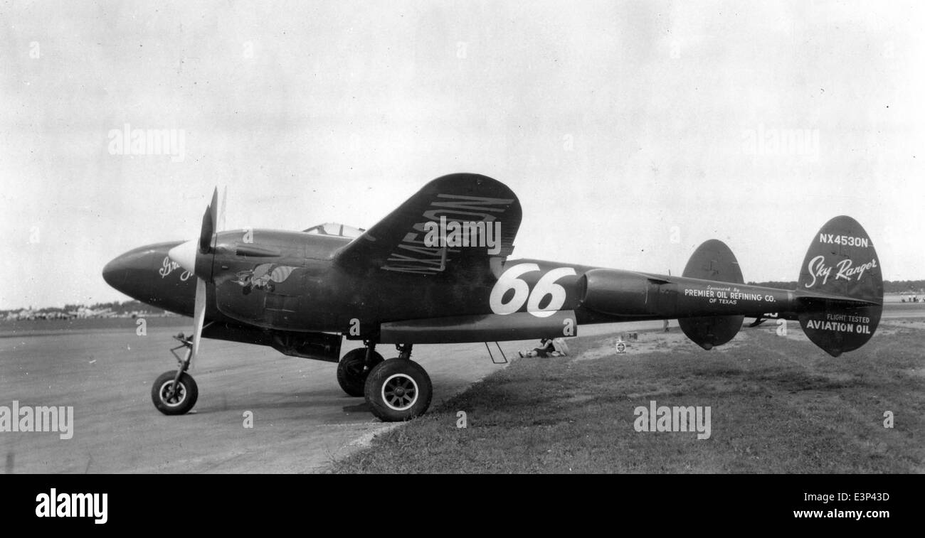 AL61A-362 Lockheed P-38L 44-27147 NX4530N c47 Stock Photo