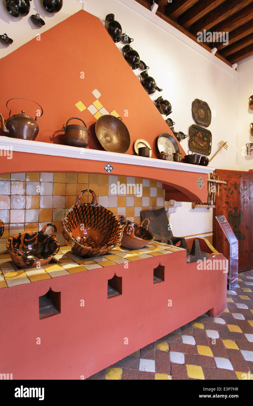 Colonial kitchen of the Casa del Alfeñique in Puebla, Mexico. Stock Photo
