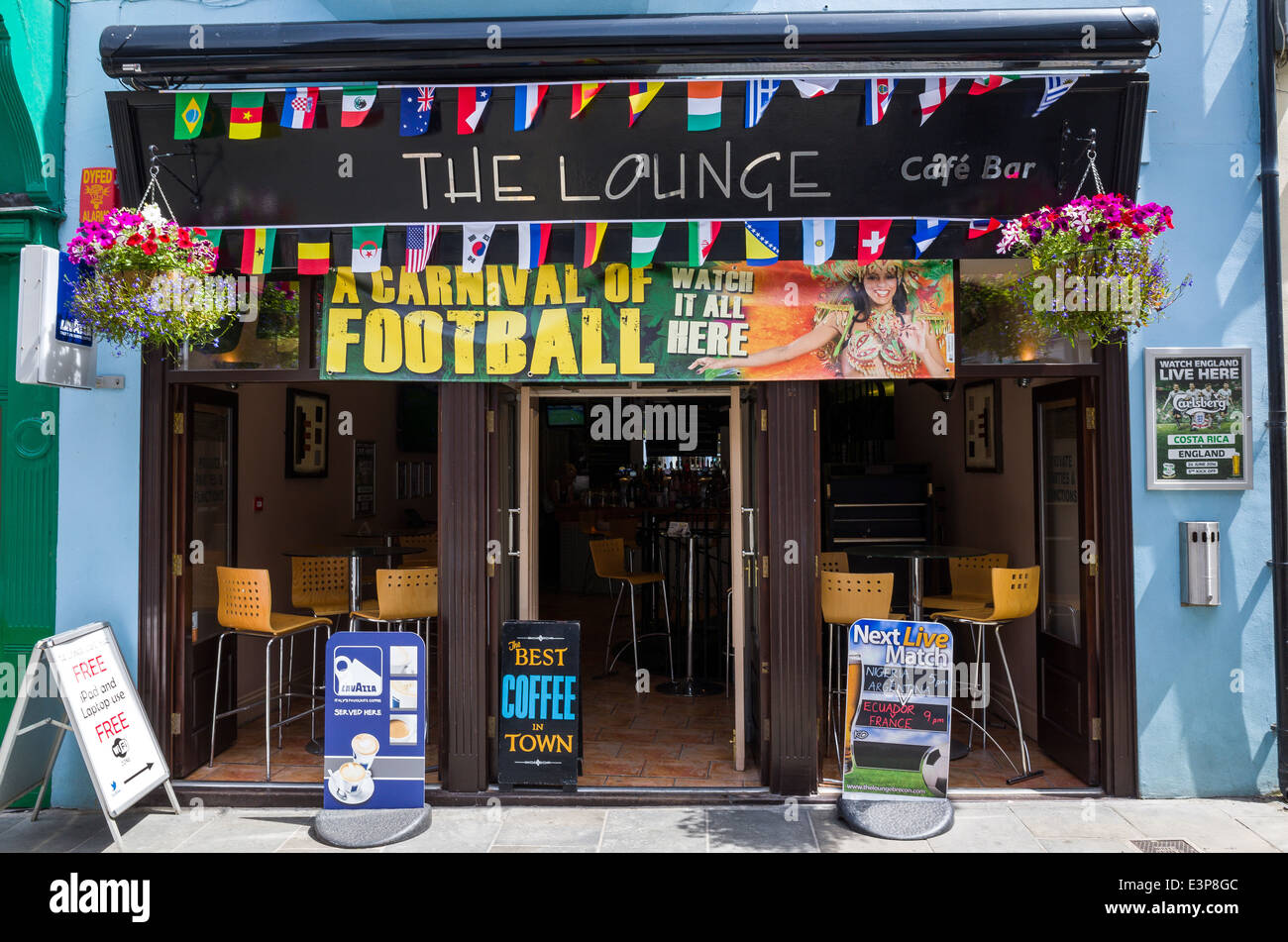 The Lounge cafe in Brecon Wales UK Stock Photo Alamy