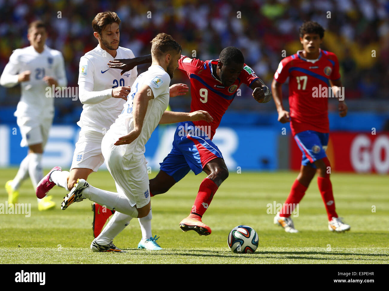 Belo Horizonte, Brazil. 24th June, 2014. Costa Rica's Joel Campbell (2nd R) breaks through during a Group D match between Costa Rica and England of 2014 FIFA World Cup at the Estadio Mineirao Stadium in Belo Horizonte, Brazil, on June 24, 2014. © Liu Bin/Xinhua/Alamy Live News Stock Photo