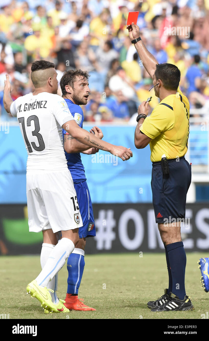 Natal, Brazil. 24th June, 2014. Mexican referee Marco Rodriguez gives a red card to Italy's Claudio Marchisio (C) during a Group D match between Italy and Uruguay of 2014 FIFA World Cup at the Estadio das Dunas Stadium in Natal, Brazil, June 24, 2014. © Lui Siu Wai/Xinhua/Alamy Live News Stock Photo