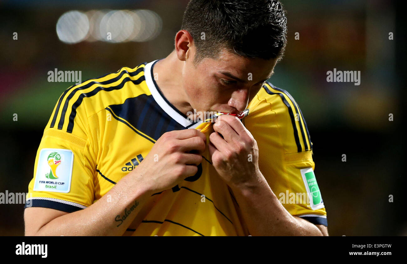 (140624) -- CUIABA, June 24, 2014 (Xinhua) -- Colombia's James Rodriguez celebrates the goal during a Group C match between Japan and Colombia of 2014 FIFA World Cup at the Arena Pantanal Stadium in Cuiaba, Brazil, June 24, 2014. (Xinhua/Li Ming) Stock Photo