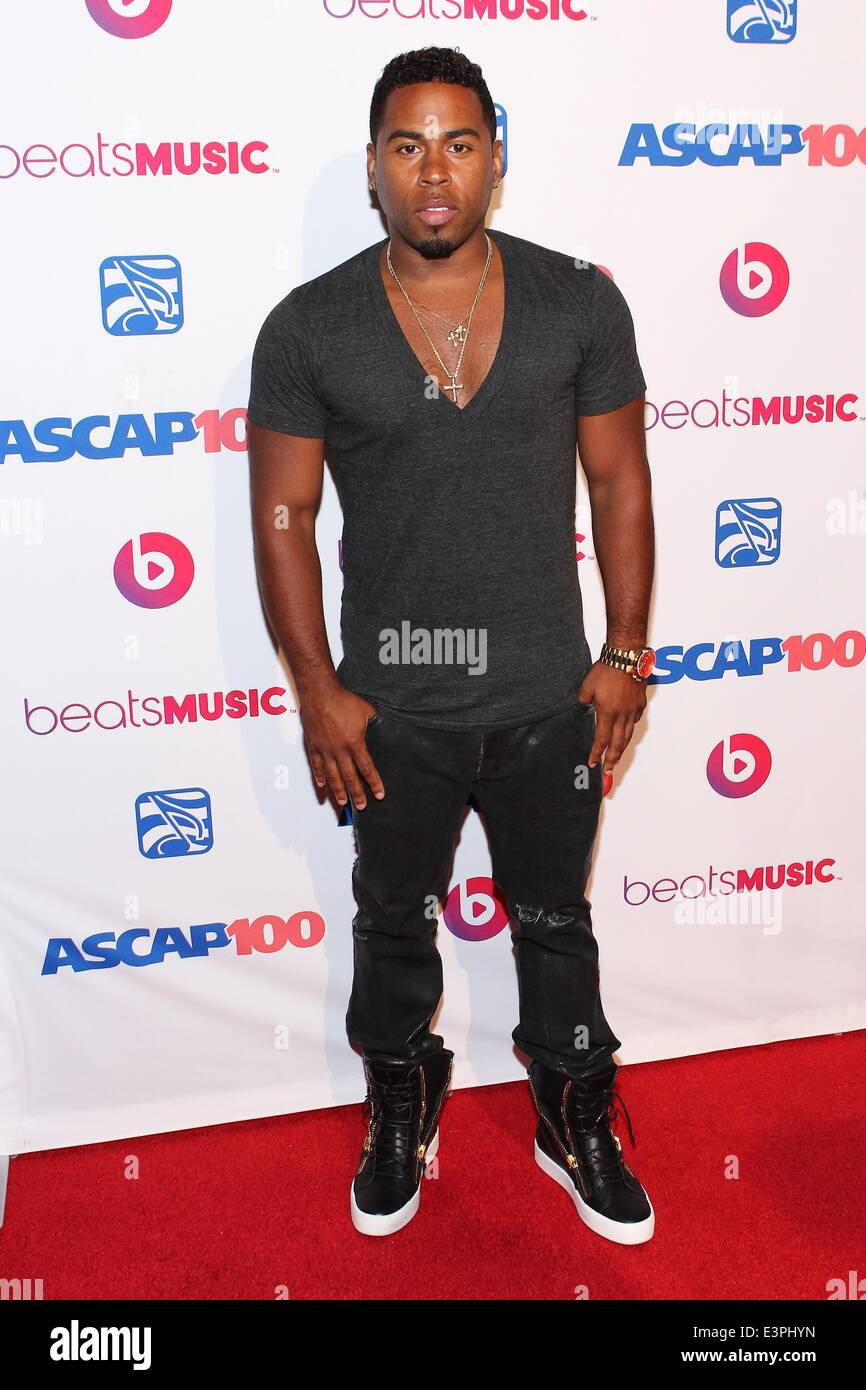 Bobby Valentino Height