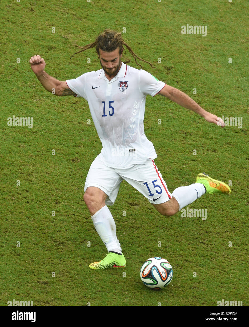 Recife, Brazil. 26th June, 2014. Kyle Beckerman of the US controls the ball during the FIFA World Cup group G preliminary round match between the USA and Germany at Arena Pernambuco in Recife, Brazil, 26 June 2014. The FIFA World Cup 2014 will take place in Brazil from 12 June to 13 July 2014. Photo: Andreas Gebert/dpa/Alamy Live News Stock Photo