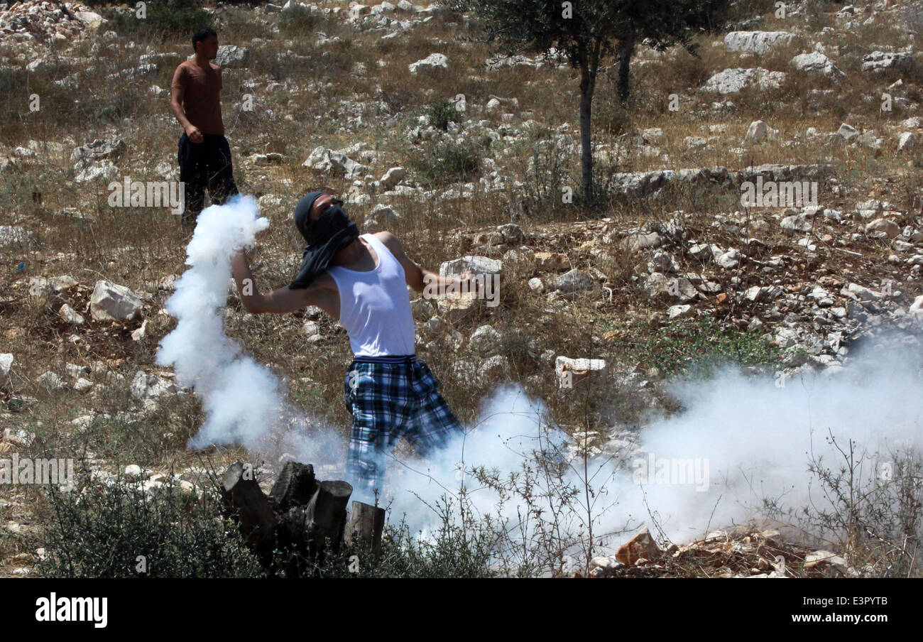 Kfar Qaddum, West Bank, Palestinian Territory. 27th June, 2014. Credit:  ZUMA Press, Inc./Alamy Live News Stock Photo