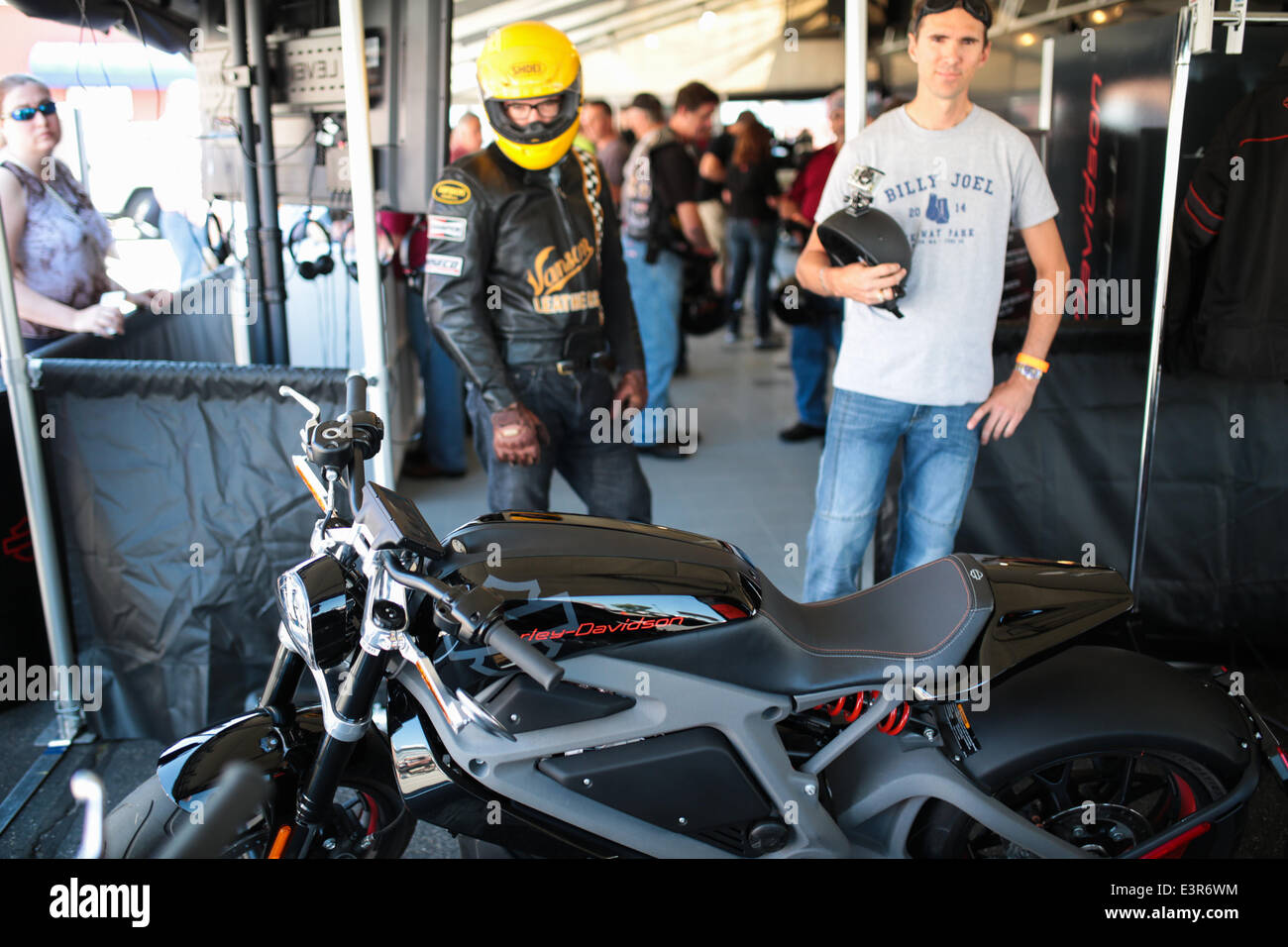 2026 Street Glide Motorcycle | Harley-Davidson USA - Harley Davidson Electric Motorcycle E-Warranty