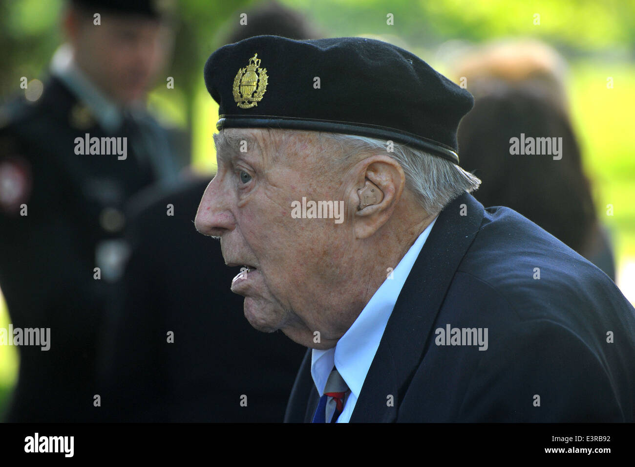 Ww2 beret hi-res stock photography and images - Alamy