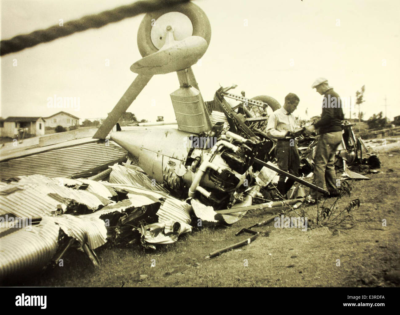 Lockheed Tri Engine Crash 1929 ford trimotor hi-res stock photography and images - Alamy