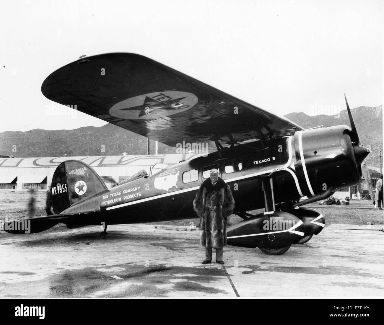 Lockheed 3 Air Express This photo from the Charles M. Daniels Collection features the famous ...