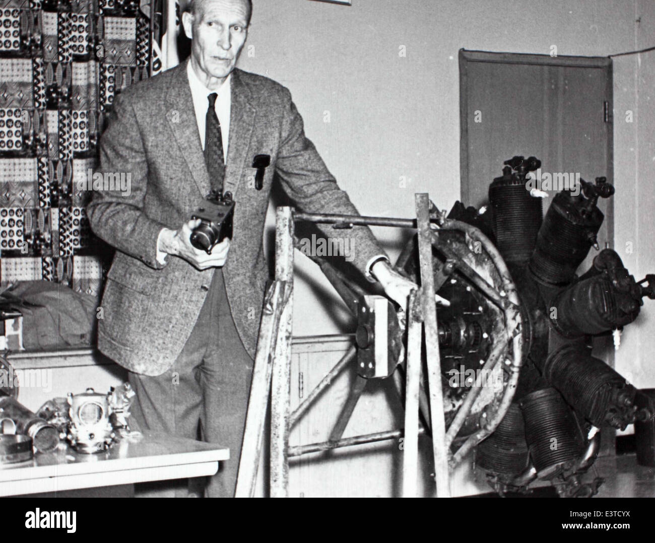 The Walt Addems Collection features rare and historical aviation images ...
