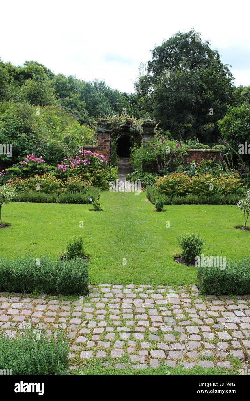 Moseley Old Hall Stock Photo Alamy