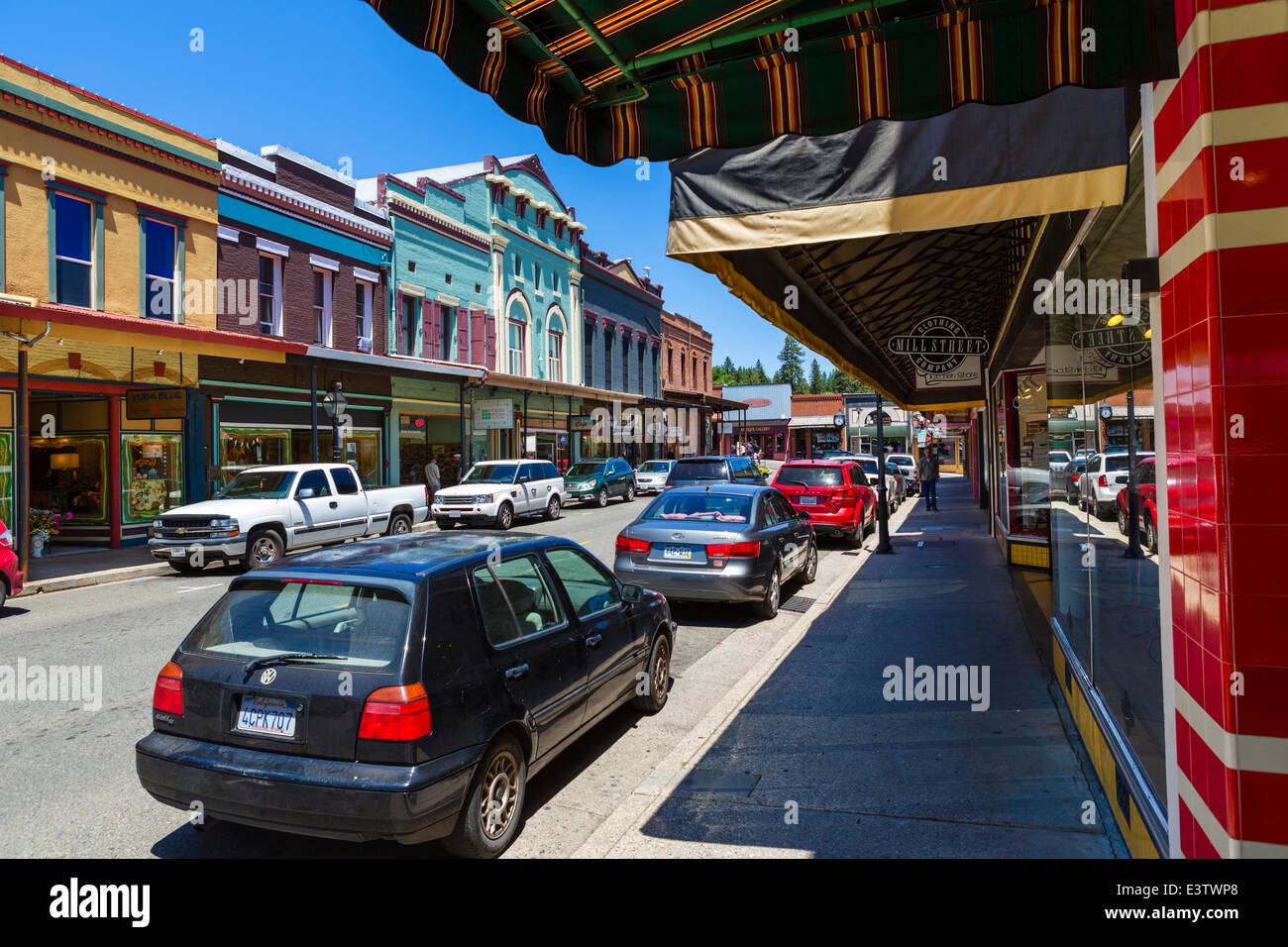 Northern mill town hires stock photography and images Alamy
