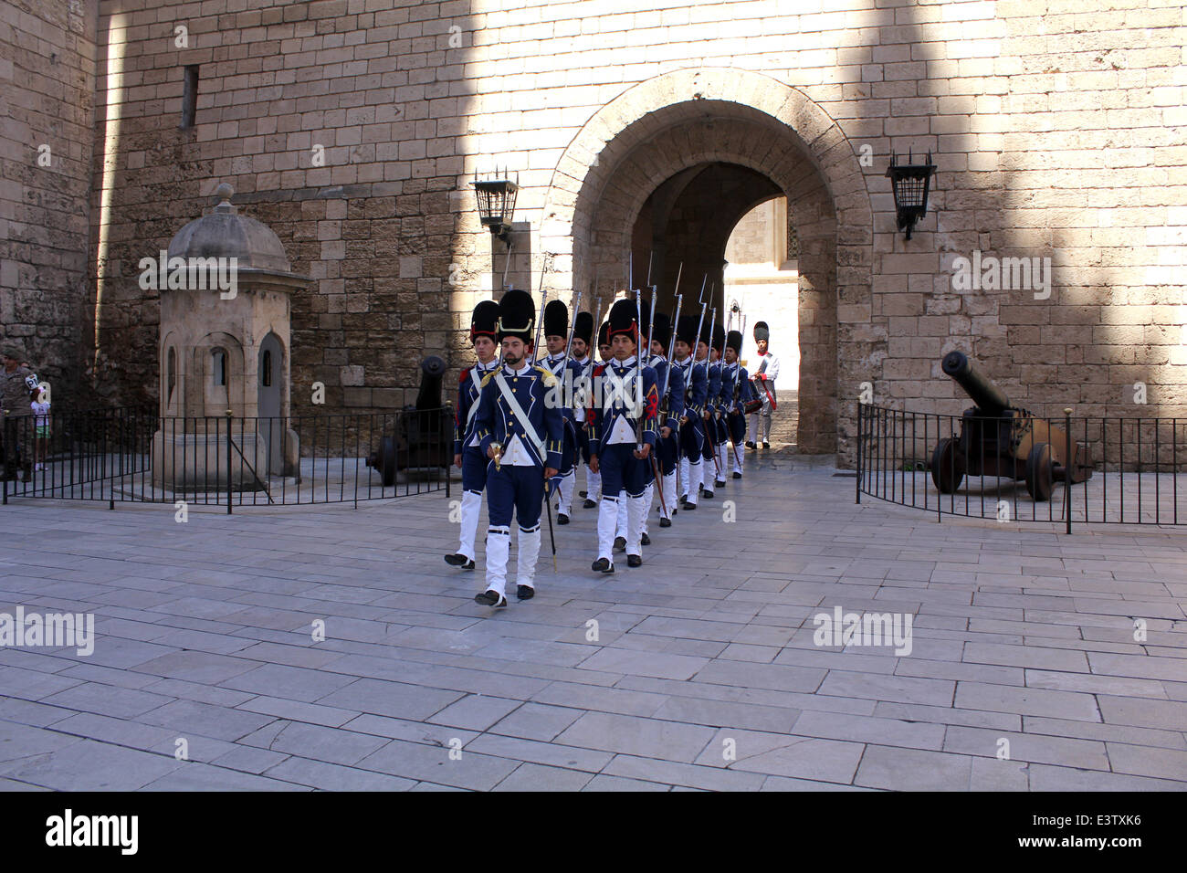 Almudaina Palace, Palma – ceremonial changing of the Guard of Honour (last Saturday of each month) Palma de Mallorca / Majorca Stock Photo