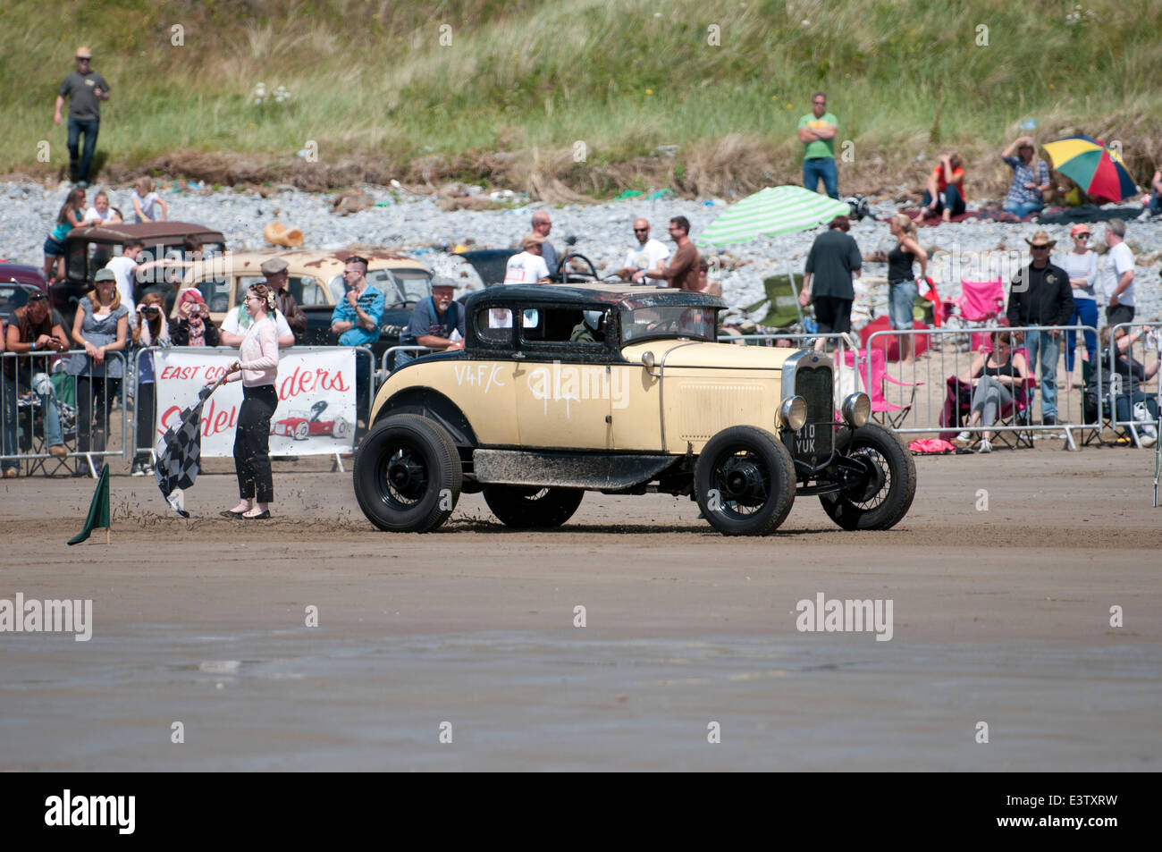 Pendine Sands, UK. 29th June, 2014. Vintage Hot Rod Association - Hot