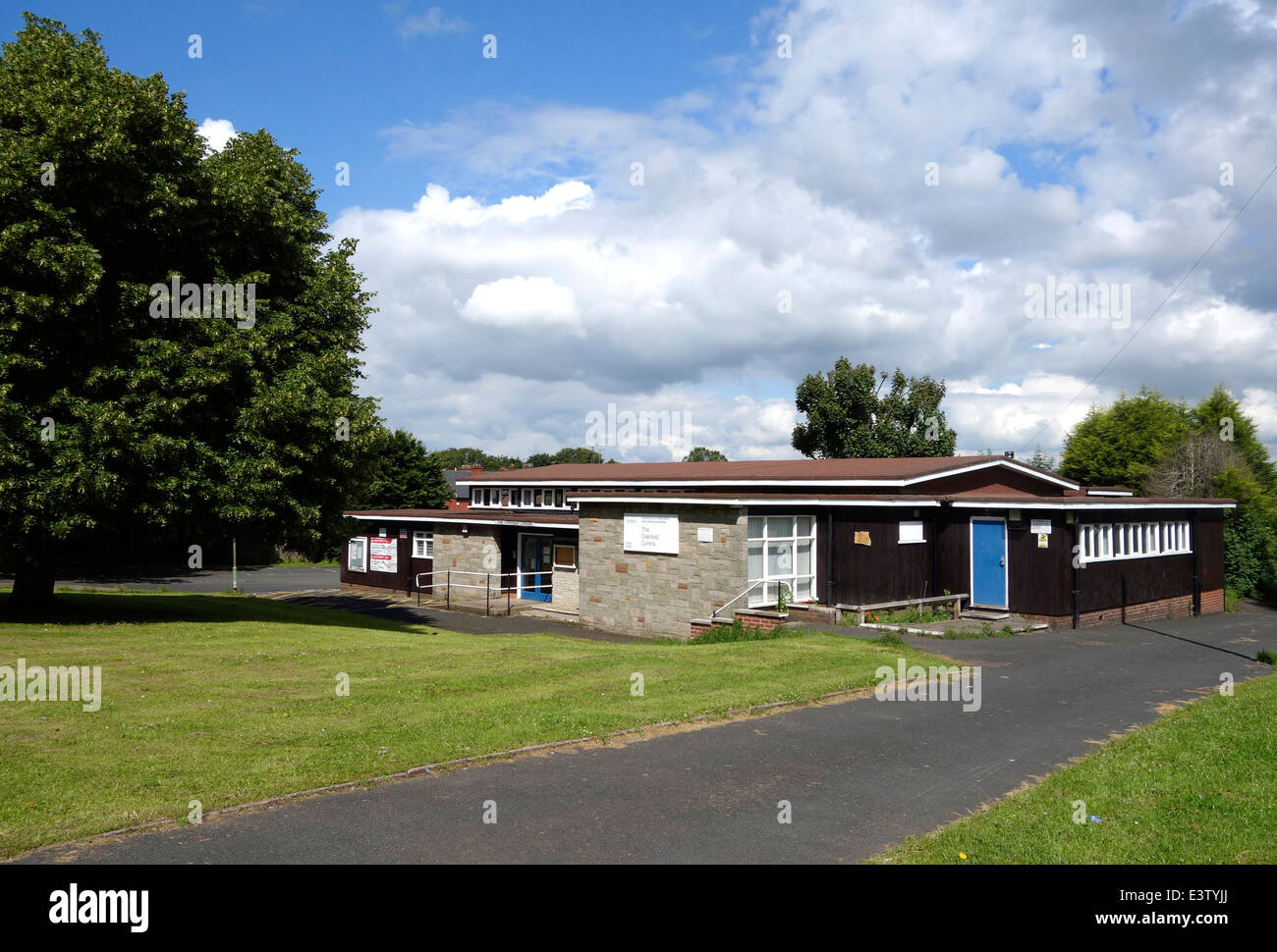 The Oakfield Centre. Brettell Lane, Brierley Hill, West Midlands, England, UK Stock Photo