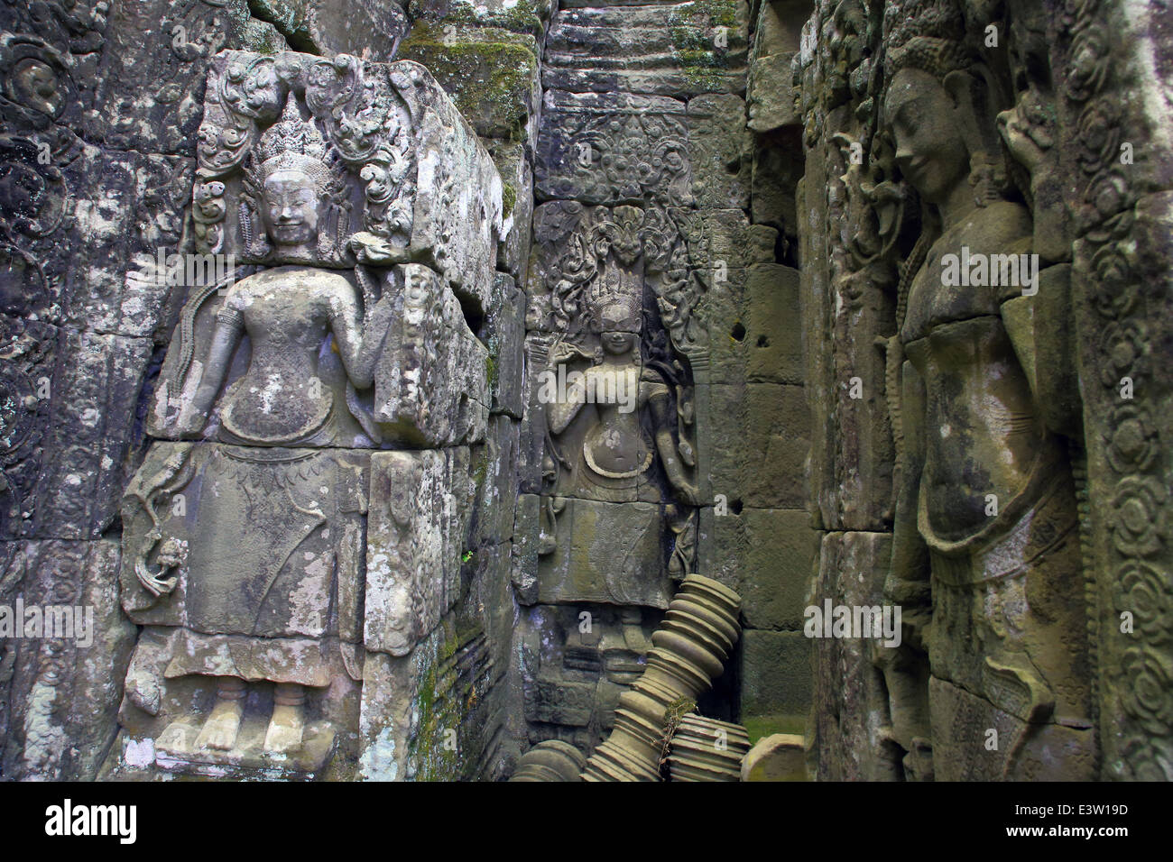Angkor Thom Bayon Apsara bas relief Stock Photo