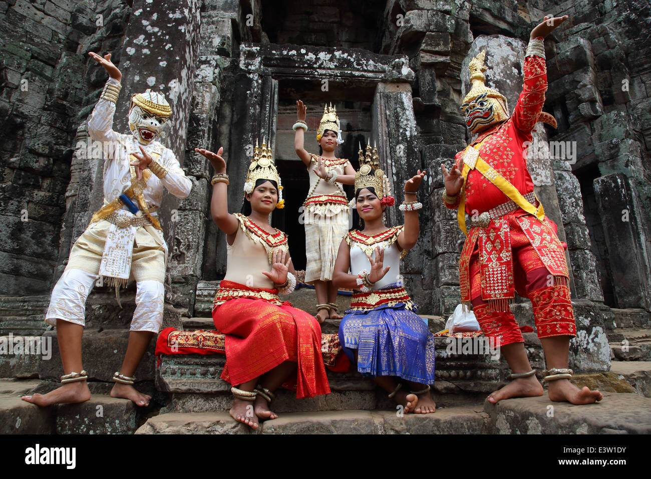 Bayon Temple Apsara dancers Stock Photo