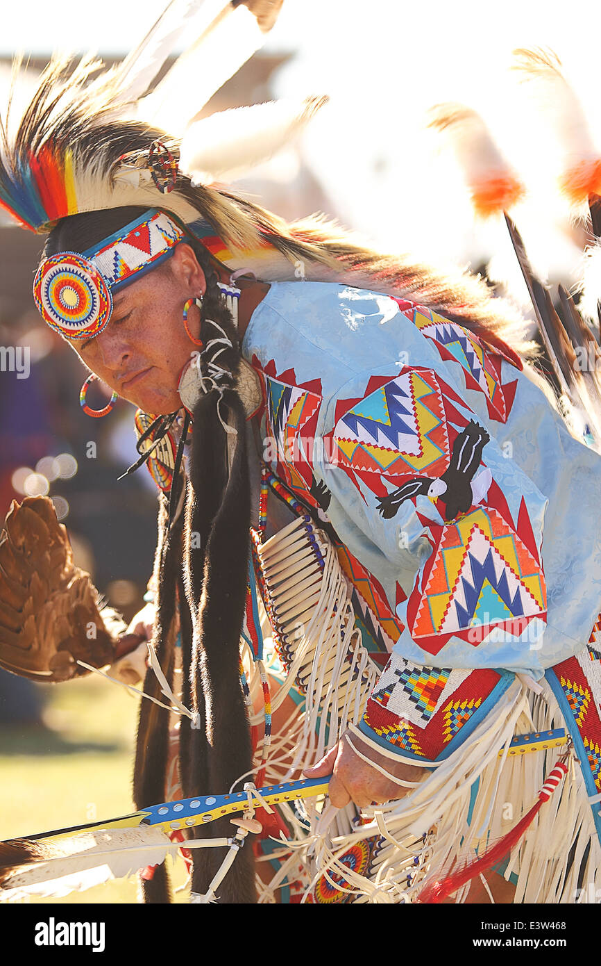 Eagle dancer and cherokee hi-res stock photography and images - Alamy
