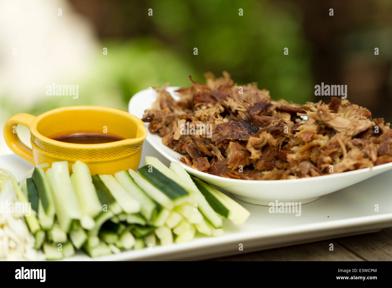 Shredded duck hi-res stock photography and images - Alamy