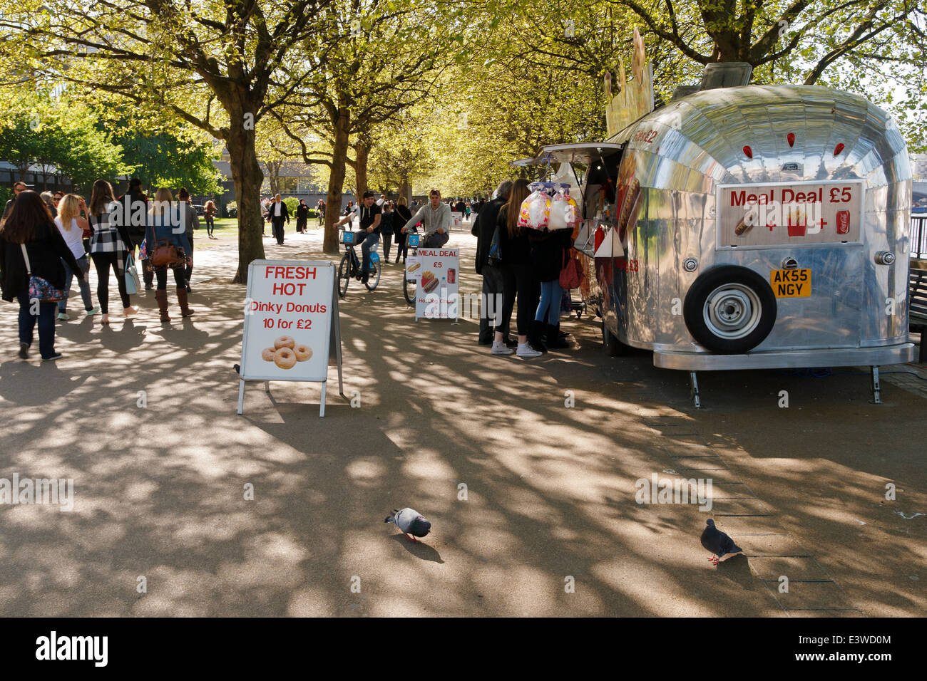 People queuing at a fast food van on London's South Bank. Stock Photo