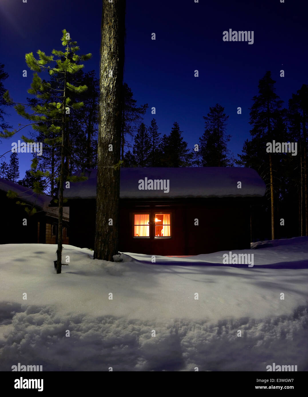 Log cabin in the winter, Lapland, Sweden Stock Photo - Alamy
