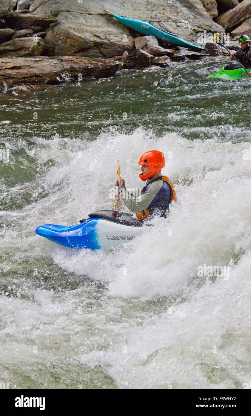 Whitewater kayaker paddling on Ocoee River in Ducktown, Tennessee USA Stock Photo Alamy