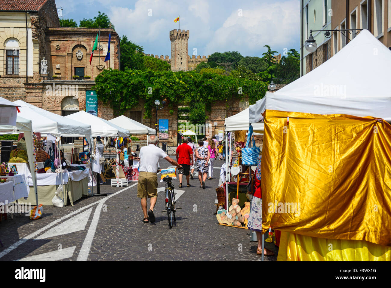 Market stalls in Piazza Beata Beatrice Este a walled medieval town in the Veneto region of northern Italy Stock Photo