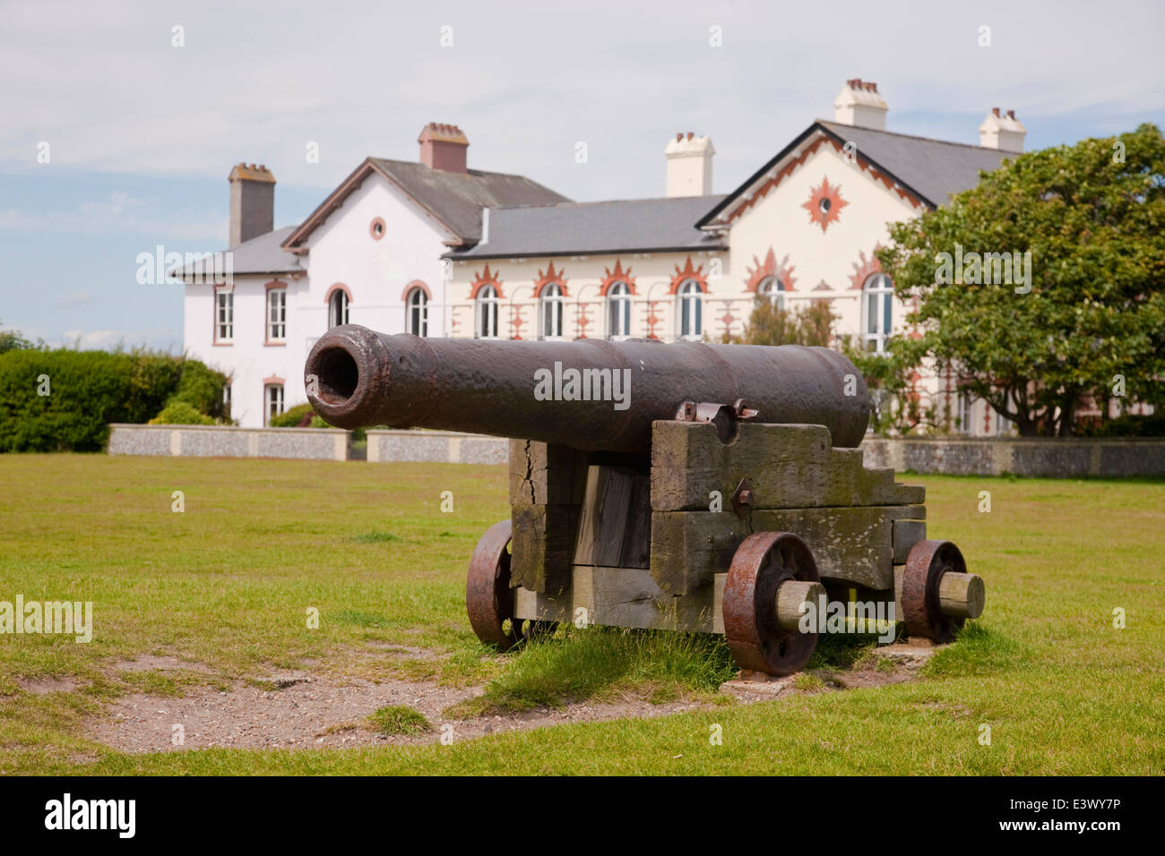 Cannon at Gun Hill, Southwold, Suffolk Stock Photo Alamy