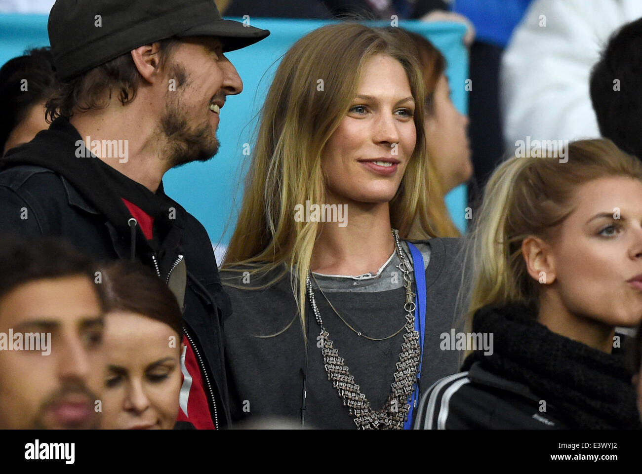 my x girlfriend mms 2014