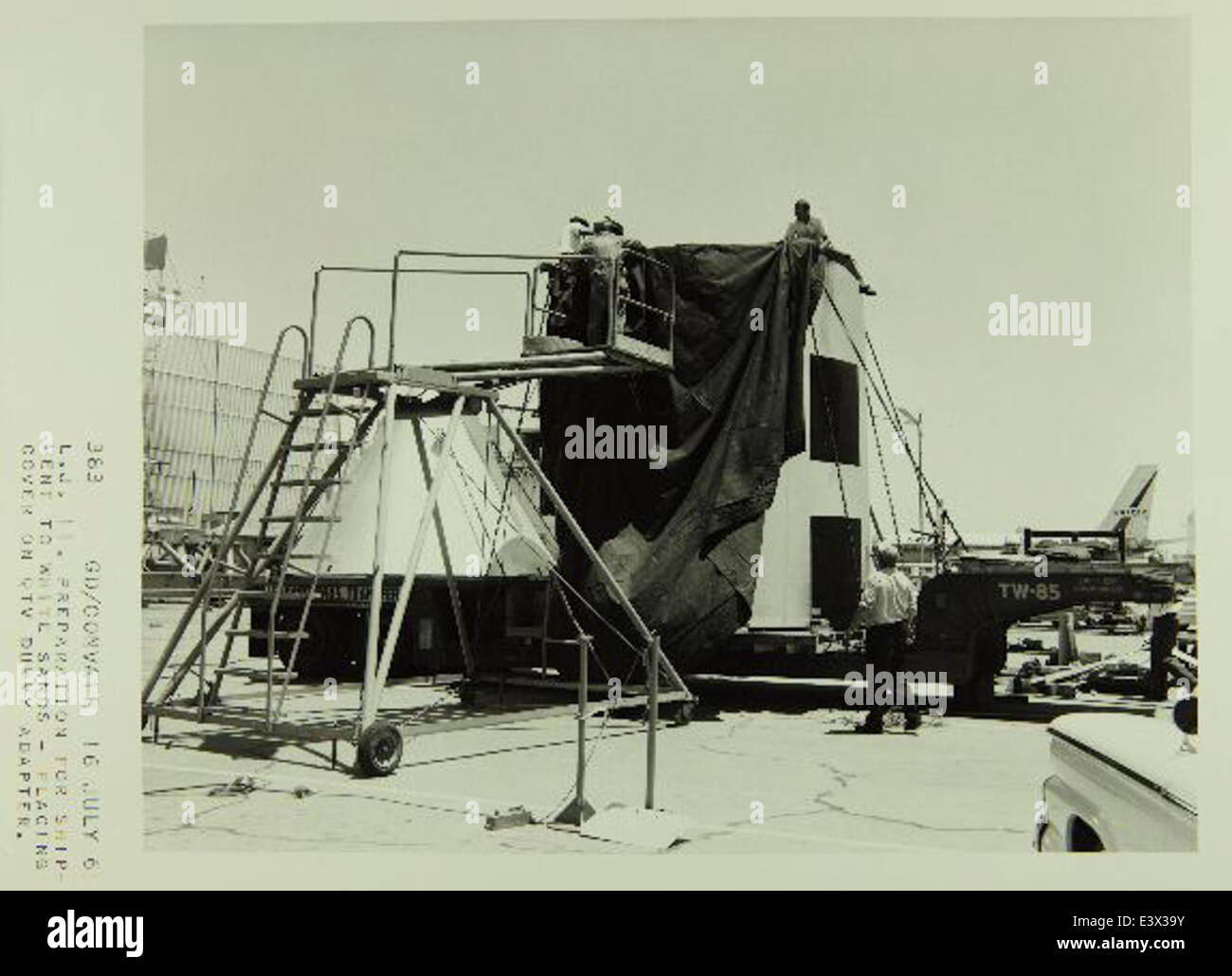 Convair atlas rocket launch hi-res stock photography and images - Alamy